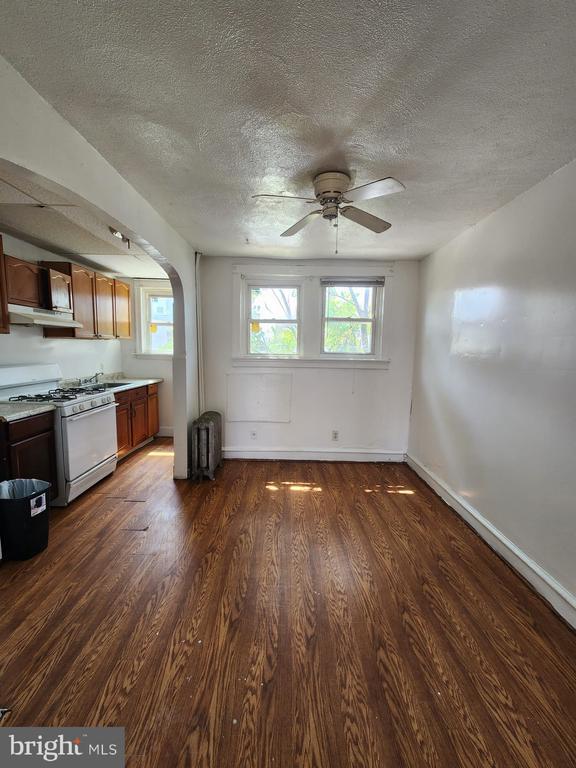 Building Photo - 2108 Scattergood St