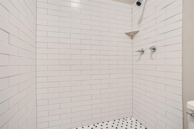 Building Photo - 5301 Indio Cove