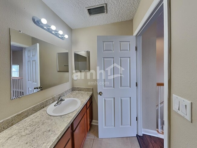 Building Photo - 3028 Atherley Rd