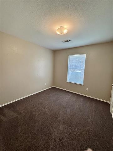 Building Photo - 2112 Chisolm Trl