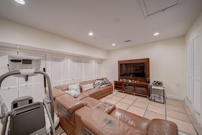 Building Photo - 18128 SW 151st Ave