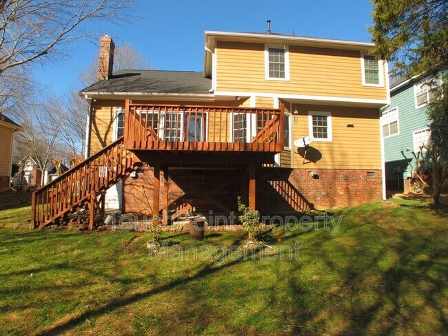 Building Photo - 6532 Outerbridge Lane