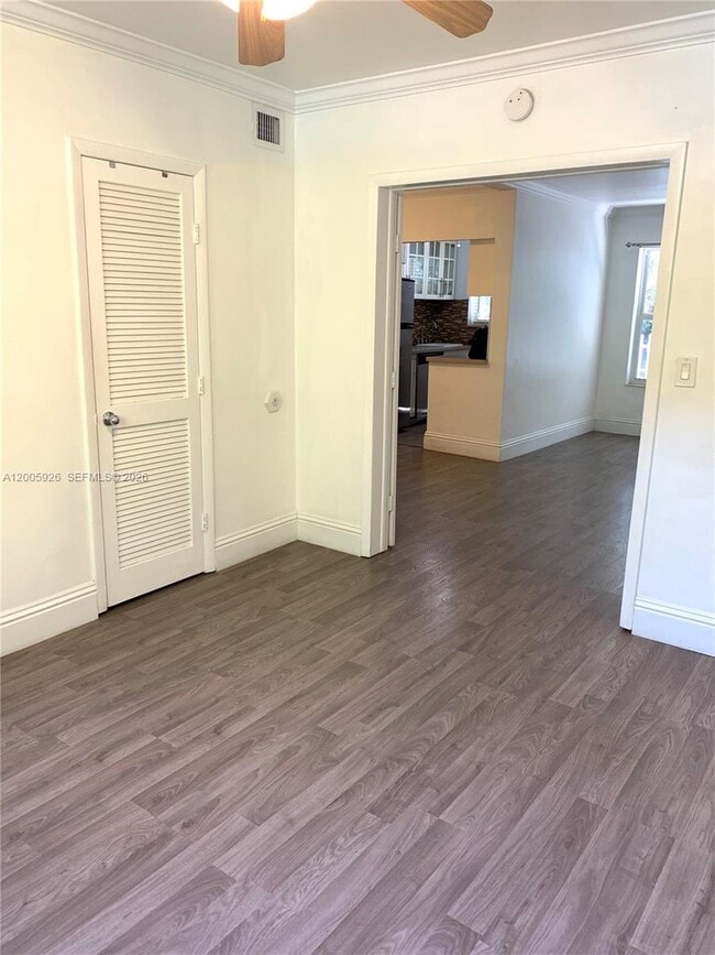 Building Photo - 1515 West Ave