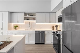 Building Photo - Broadstone Vega