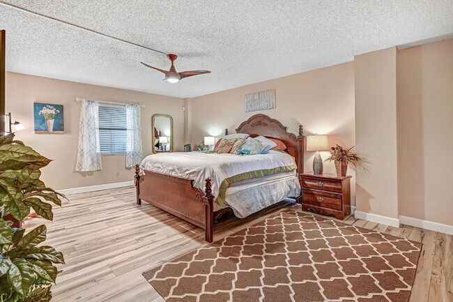Building Photo - Experience coastal living at its finest in...