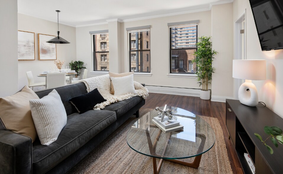 Seneca 200 E Chestnut St Chicago IL 60611 Apartment Finder