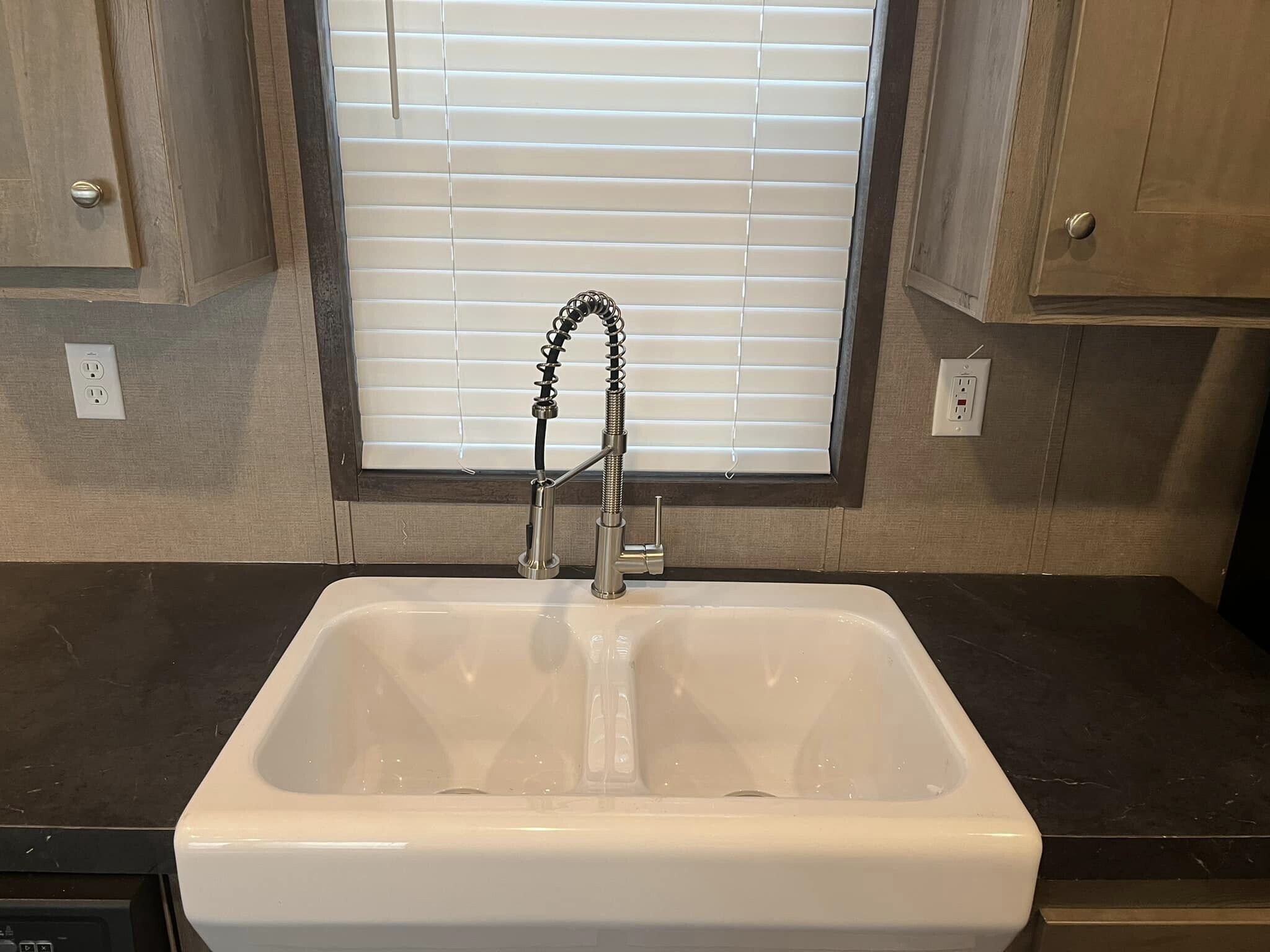 Building Photo - 117 Peggy St