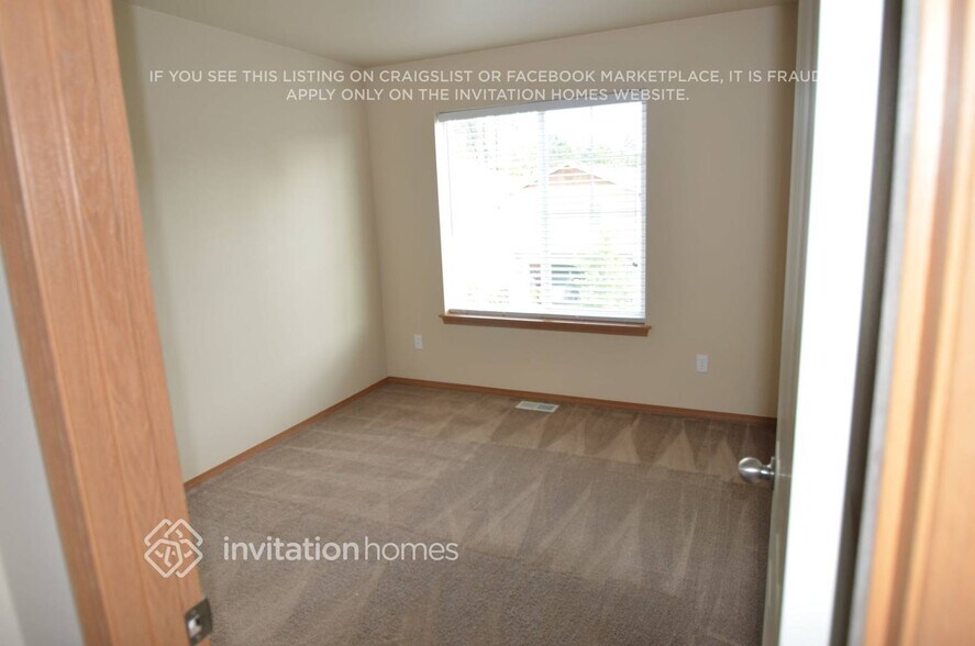 Building Photo - 24223 185th Loop SE