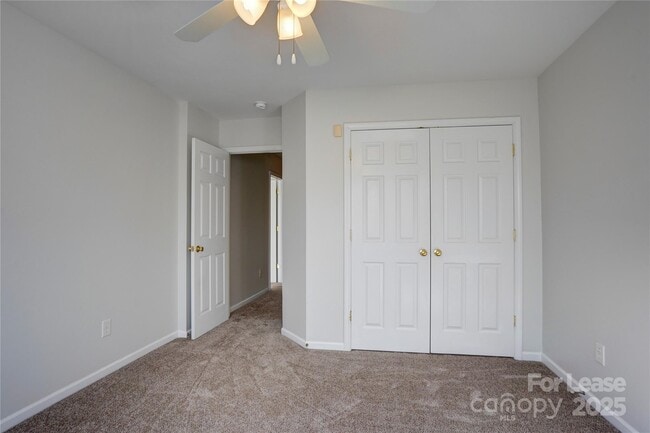 Building Photo - 12411 Stratfield Pl Cir