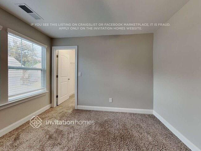 Building Photo - 213 Morgan's Branch Rd