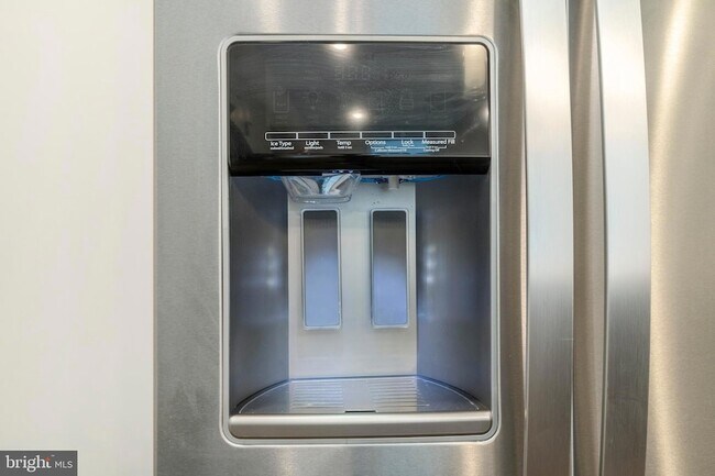 Building Photo - 1102 Germantown Ave