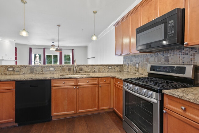 Building Photo - 1243 Harris Commons Pl