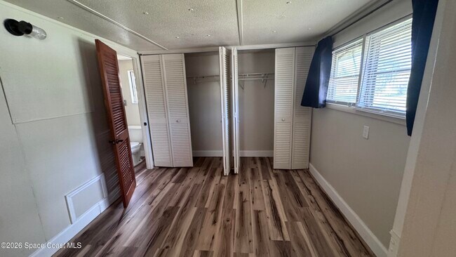 Building Photo - 1159 Bailey Ct