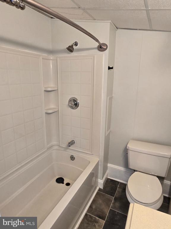 Building Photo - 125 Main St