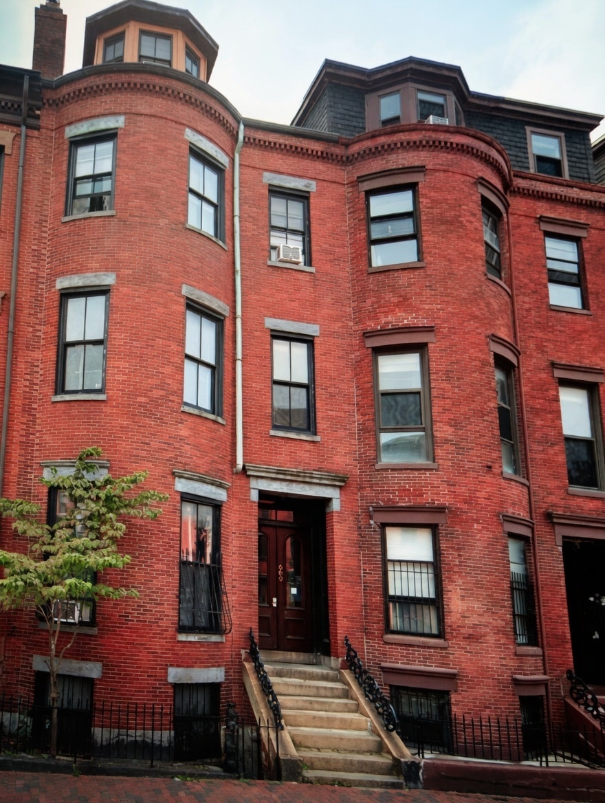 Building Photo - 669 Massachusetts Ave