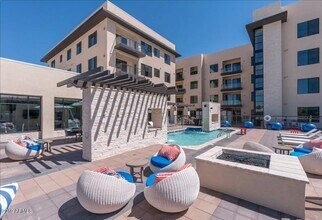 Building Photo - 7300 E Earll Dr