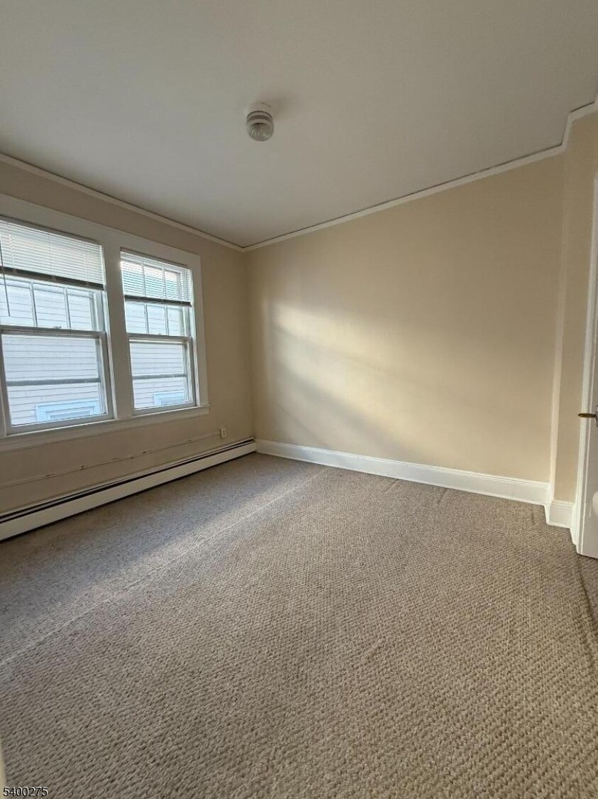 Building Photo - 1010 Kilsyth Rd