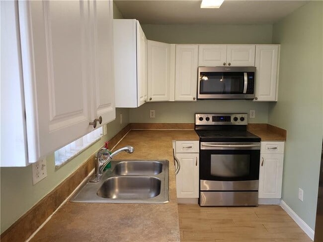 Building Photo - 2270 SW 87th Way