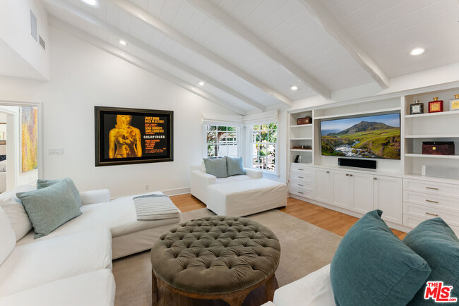 Building Photo - 797 Amalfi Dr