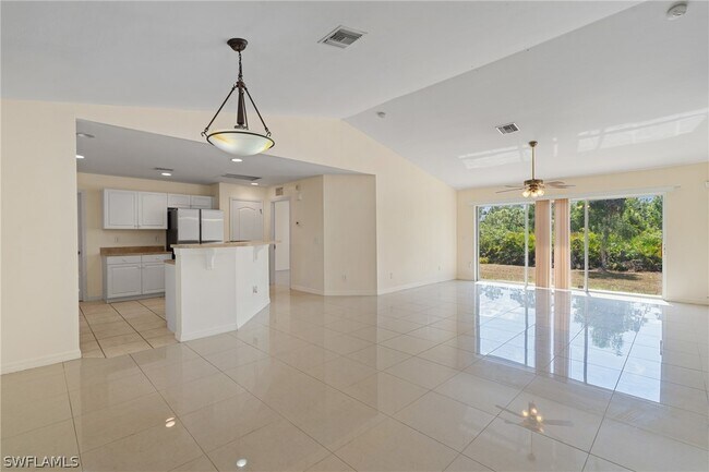 Building Photo - 3701 Hanna Ave N