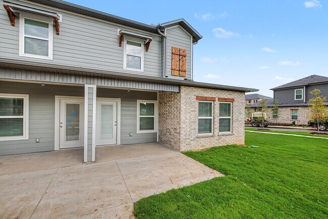 Building Photo - ***401 S. 29th Street***