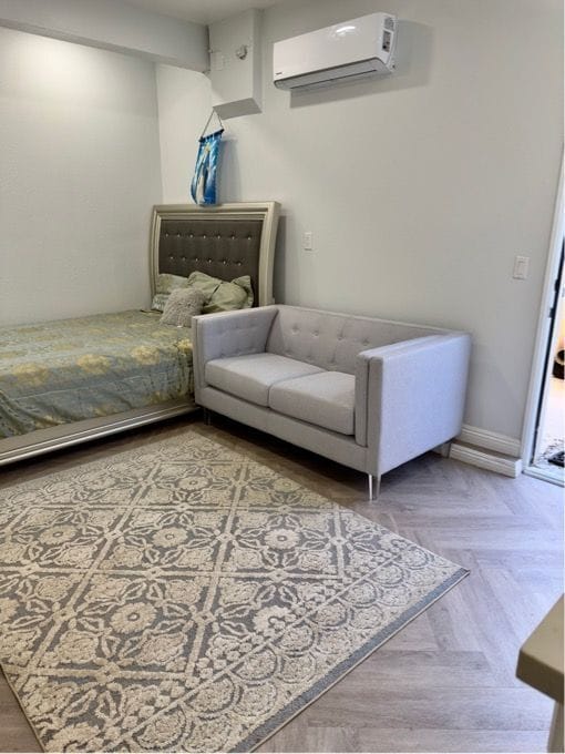 Building Photo - 30342 De Caron St