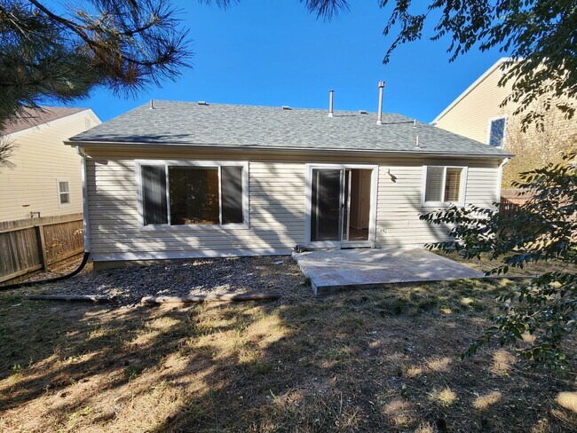 Building Photo - Ridgeview @ Stetson Hills- Newly remodeled 3 bedroom