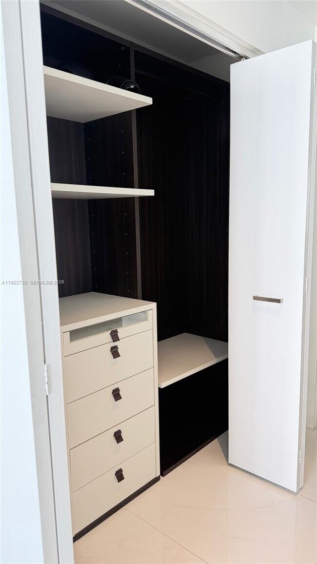 Building Photo - 301 Altara Ave