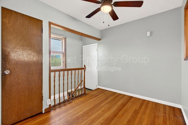 Building Photo - 515 Topaz Ave