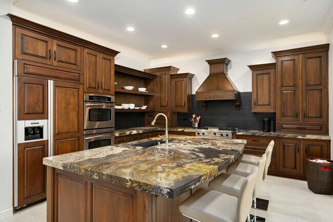 Building Photo - Villa Marbella Getaway w/ Pool & Spa