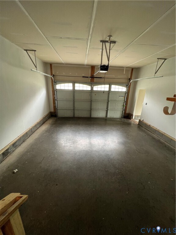 Building Photo - 965 Eagle Pl