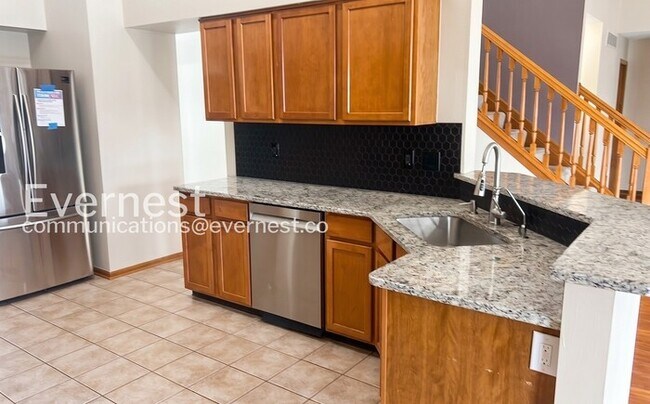 Building Photo - 4369 Houser Dr