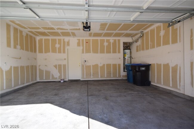 Building Photo - 4036 Joyous St