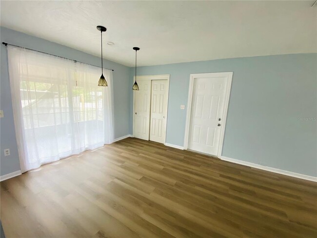 Building Photo - 808 Carol Ct