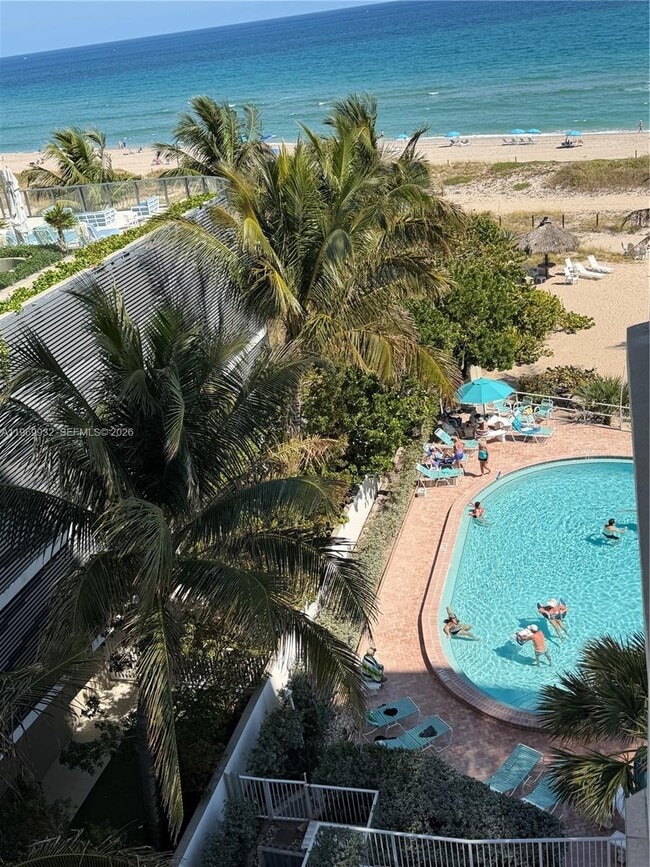 Building Photo - 710 N Ocean Blvd