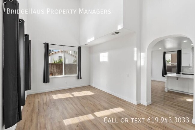 Building Photo - 1048 Sunset Crossing Point