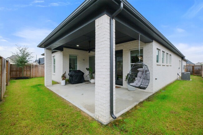 Building Photo - 2310 Precision Ln