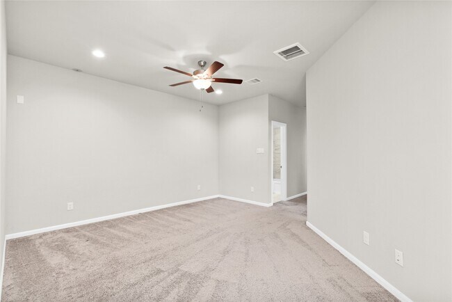 Building Photo - 16207 Northern Cardinal Ln
