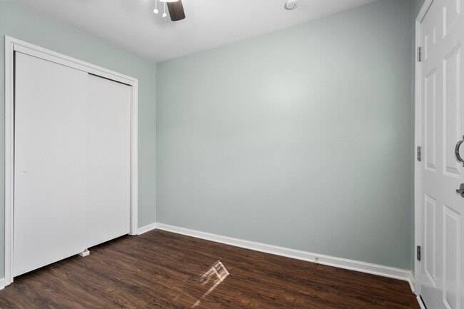 Building Photo - 4827.5 NW Homestead Terrace