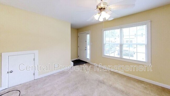 Building Photo - 108 Silverbrook Drive