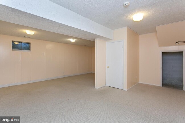 Building Photo - 4418 Roland Springs Dr