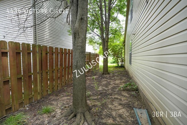 Building Photo - 4436 Victory Cir