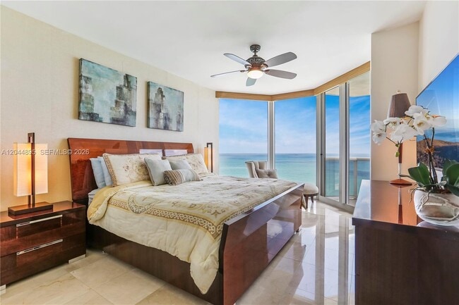 Building Photo - 4779 Collins Ave