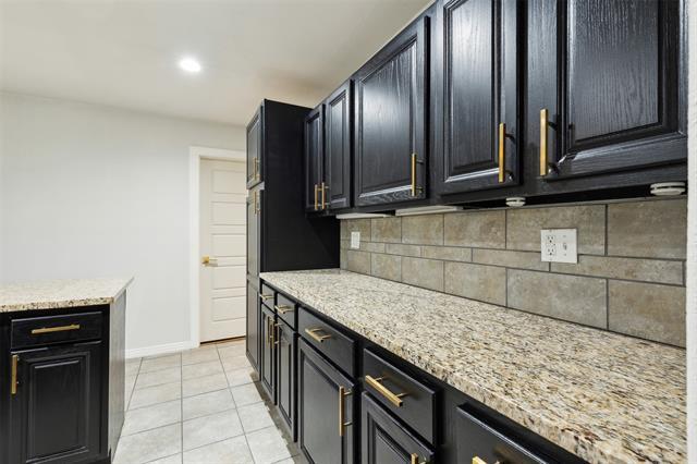 Building Photo - 4113 Valentine St