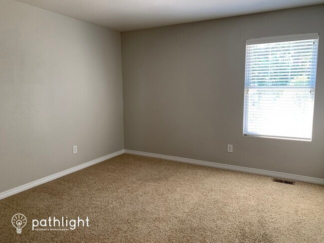 Building Photo - 5980 W 94th Pl