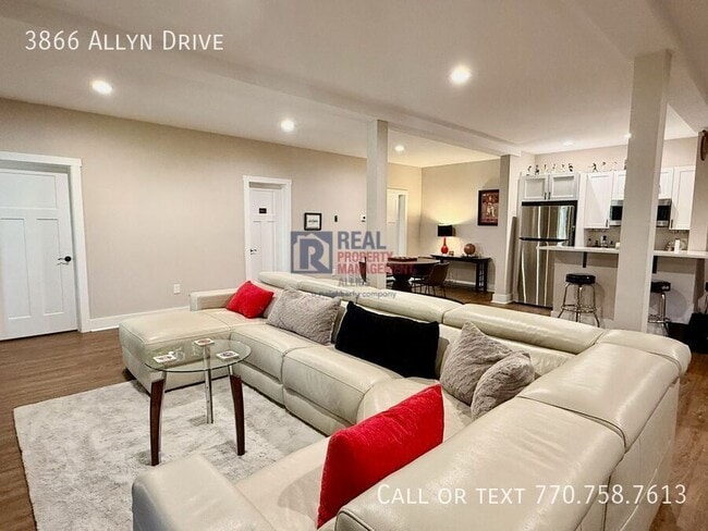 Building Photo - 3866 Allyn Dr NW