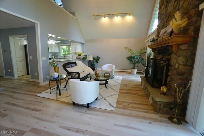 Building Photo - 14543 Ensign Rd