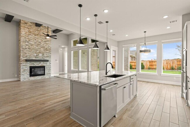 Building Photo - 32707 Fly Fish Wy