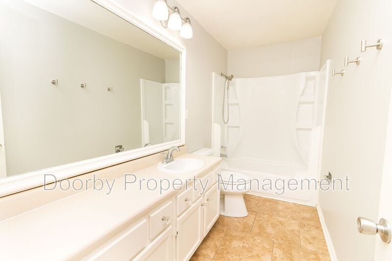 Building Photo - 4134 Bennett Rd