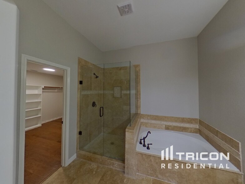 Building Photo - 1512 Autumnmist Dr